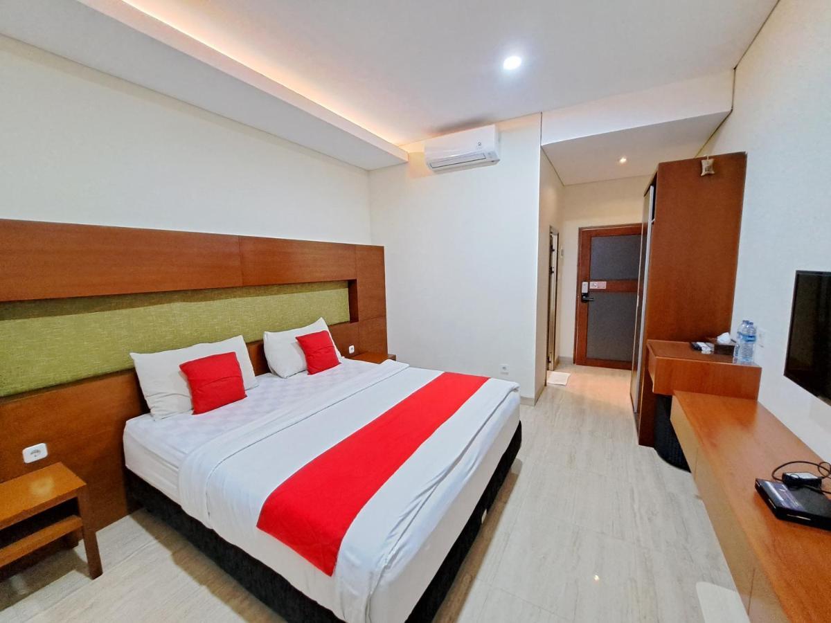 Hotel Dewi Uma House Denpasar Esterno foto